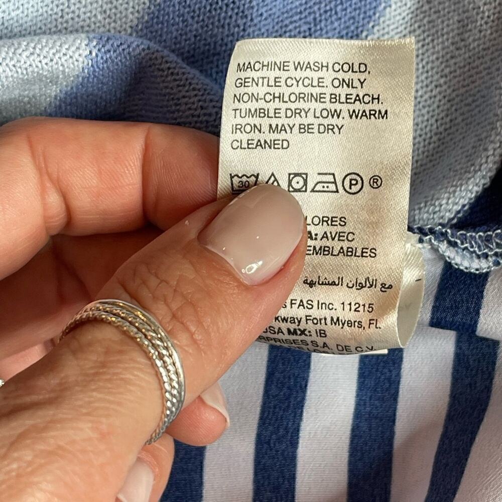 Chicos Striped Cotton blouse Blue & White size 00 extra small pullover - Picture 9 of 10